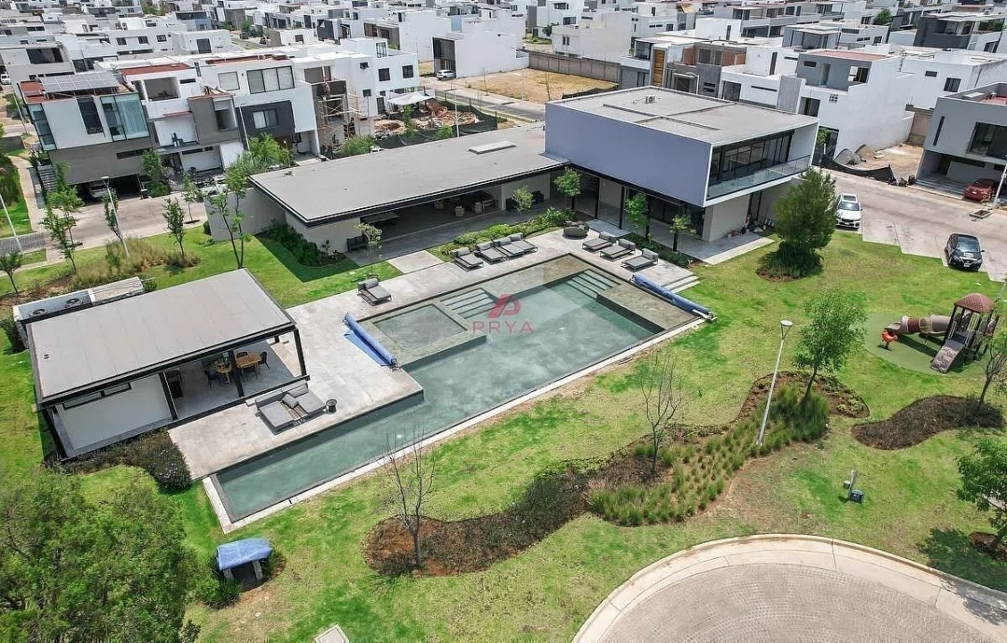 Foto 7 de Casa en Venta en Altanza Solares Zapopan con recámara en planta baja