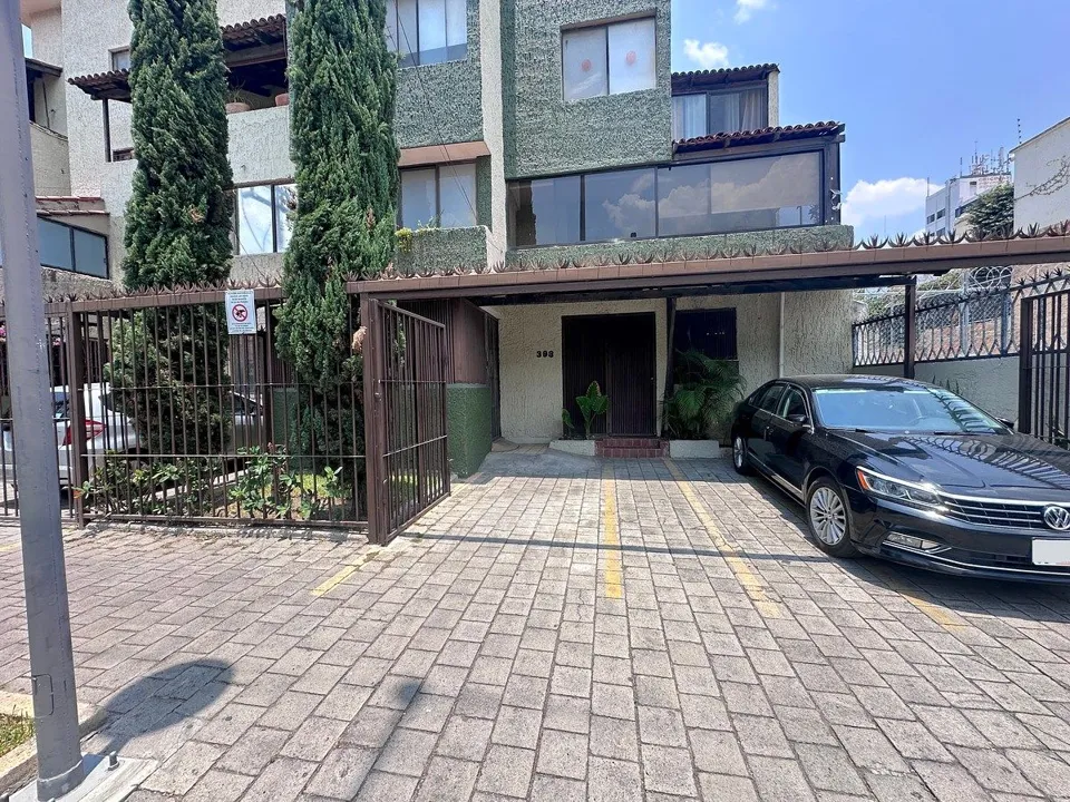 DEPARTAMENTO /CONSULTORIO / OFICINA EN VENTA EN ARCOS, GUADALAJARA