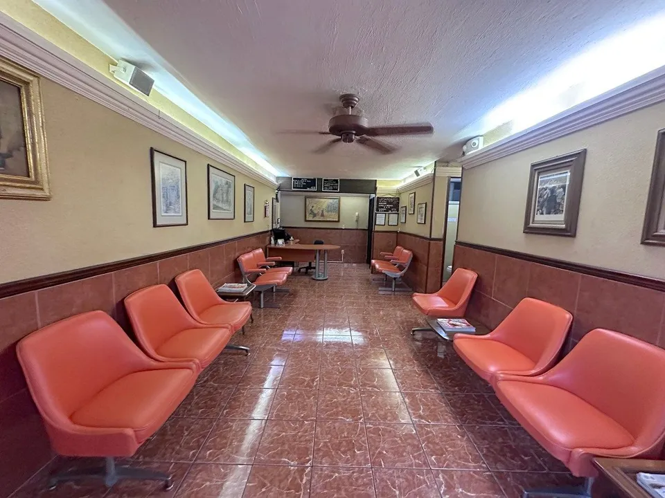 Foto 7 de DEPARTAMENTO /CONSULTORIO / OFICINA EN VENTA EN ARCOS, GUADALAJARA