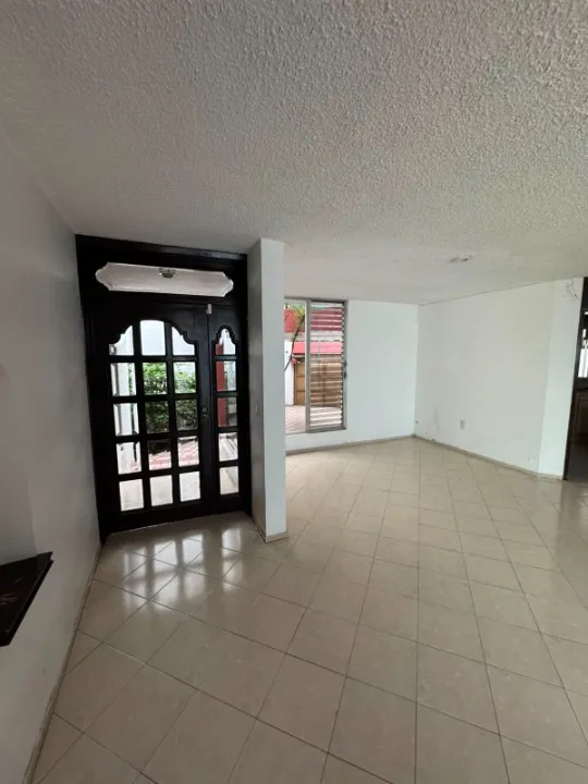Foto 4 de Casa en venta en Calle Fray Luis de Palacio, Ladron De Guevara, Guadalajara