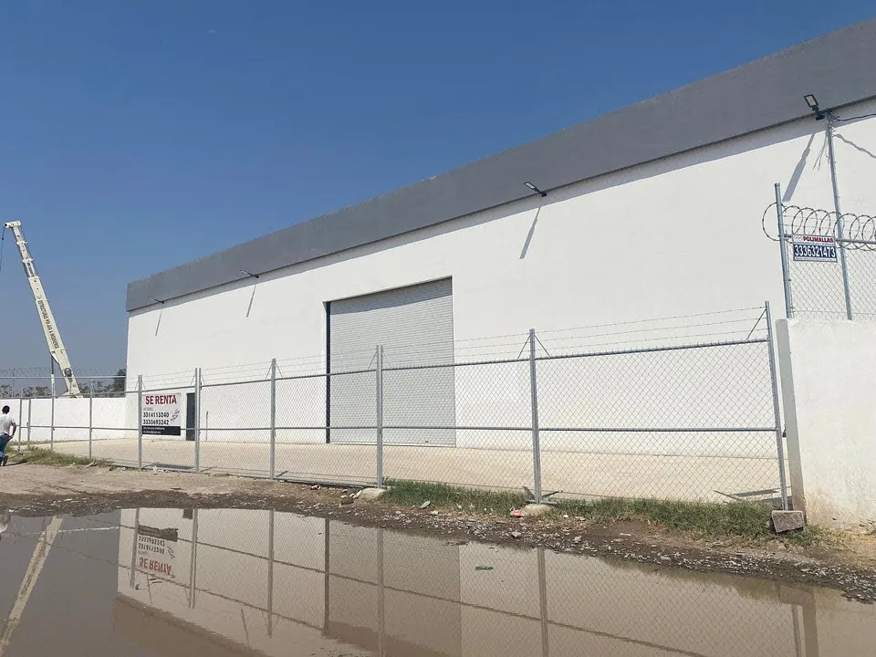 Foto 7 de Renta / Venta Bodega muy cerca al Aeropuerto