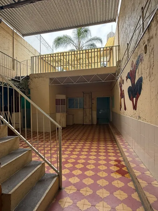 Foto 2 de CASA EN VENTA ADAPTADA PARA KINDER EN JARDINES DE SAN FRANCISCO $2’420,000 pesos