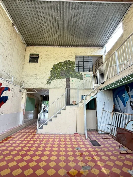 Foto 6 de CASA EN VENTA ADAPTADA PARA KINDER EN JARDINES DE SAN FRANCISCO $2’420,000 pesos