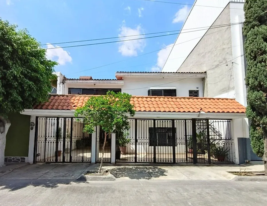 Casa en venta de 7 recamaras en Guadalajara Jalisco