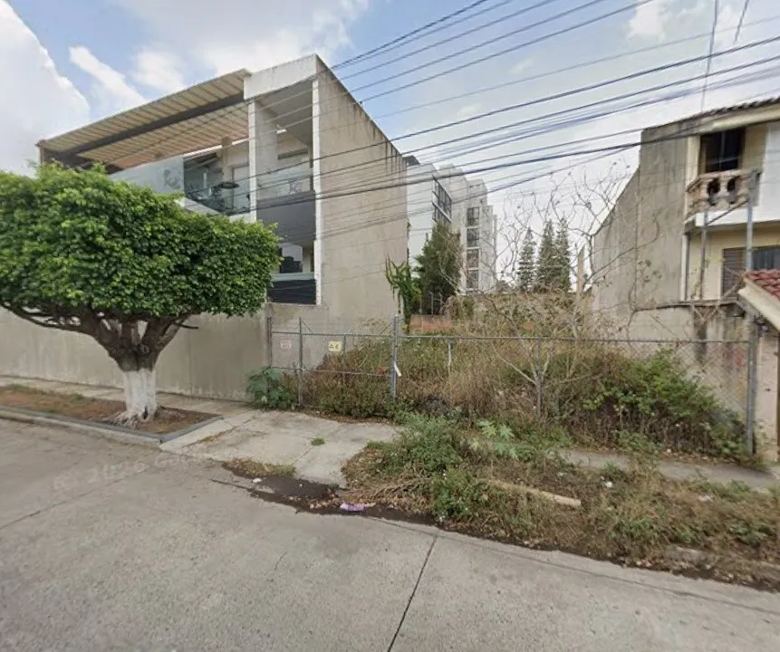 Foto 2 de Terreno en Venta en Bosques de la Victoria - Peninsula 2619
