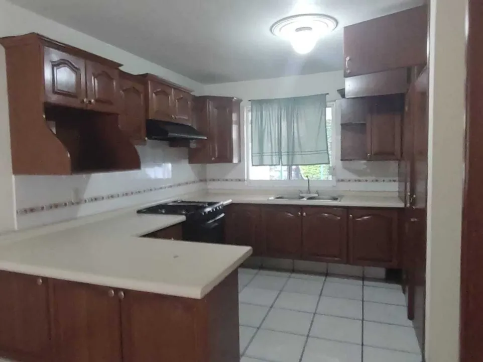 Foto 5 de Casa en renta en Avenida Guadalupe, Plaza Guadalupe, Zapopan