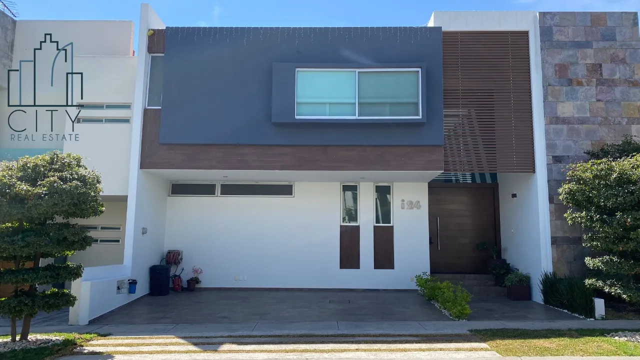 Foto 2 de Casa en venta en Av Parque Virreyes, Virreyes, Zapopan