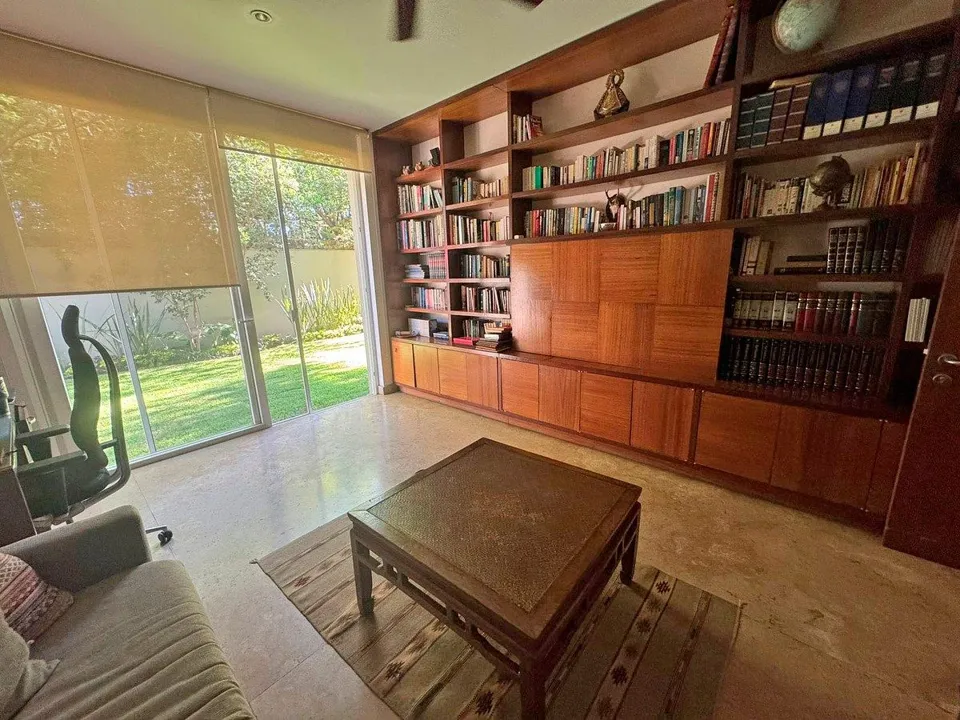 Foto 3 de EXCLUSIVA RESIDENCIA AMUEBLADA EN RENTA EN JACARANDAS