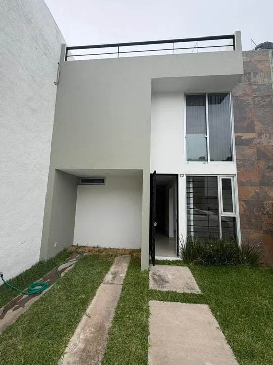 Casa en venta en Girasoles Acueducto, dentro de condominio privado