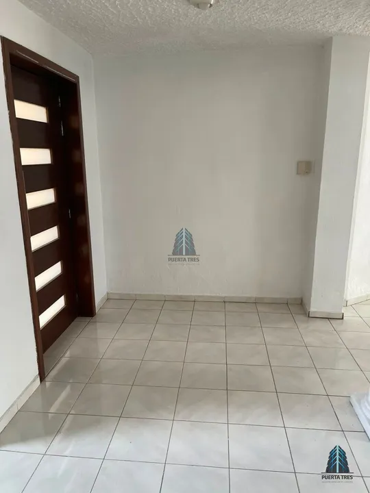 Foto 5 de Amplia Casa en Venta en Col. Camino Real