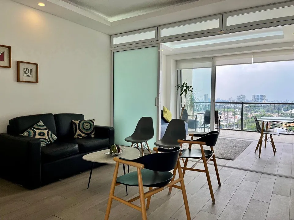Foto 4 de Departamento amueblado en piso 9 en Real View Towers listo para Airbnb