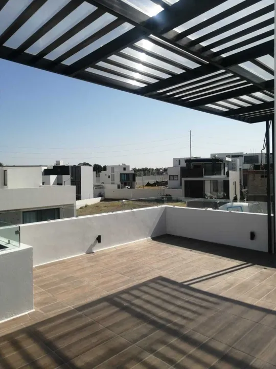 Foto 3 de Casa en Venta en Fraccionamiento Parques Vallarta, Coto ACACIA, Zapopan