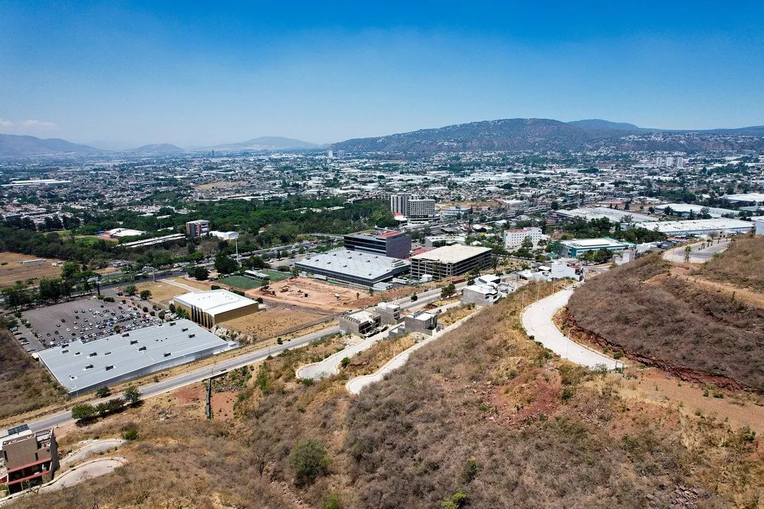 Foto 5 de Terreno en Venta en Paisajes del Tesoro Excelente Ubicación
