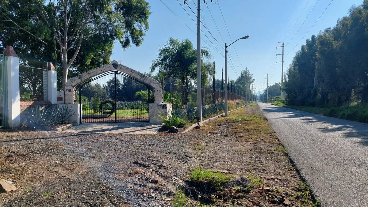Foto 2 de Terreno Industrial en Venta en Aeropuerto - Camino viejo a los Laureles 75