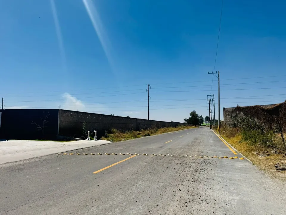 Foto 8 de Terreno Industrial en Venta en Aeropuerto - Camino viejo a los Laureles 75