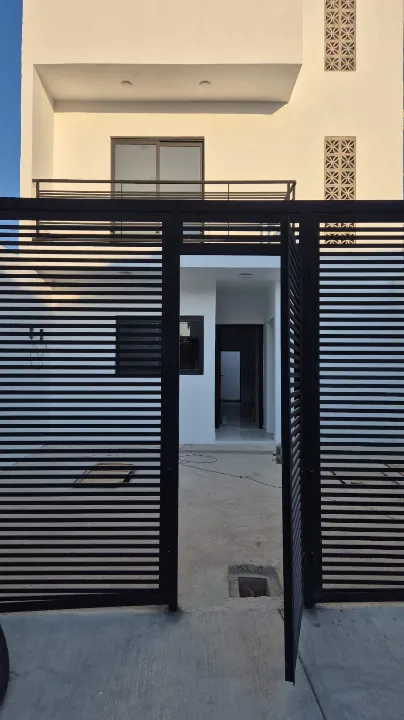 Foto 2 de Casa en venta en Manuel María Lombardini, Rancho Nuevo, Guadalajara