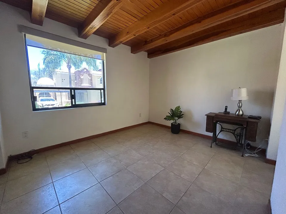 Foto 4 de CASA EN RENTA BUGAMBILIAS COUNTRY