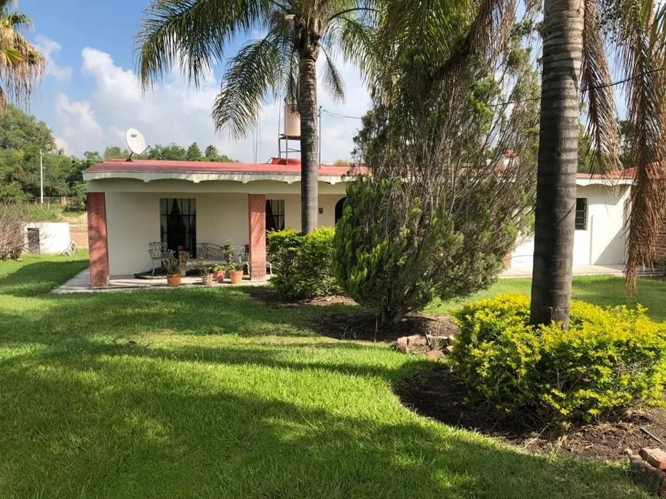 HERMOSA CASA DE CAMPO EN EL GALLO, TLAJOMULCO