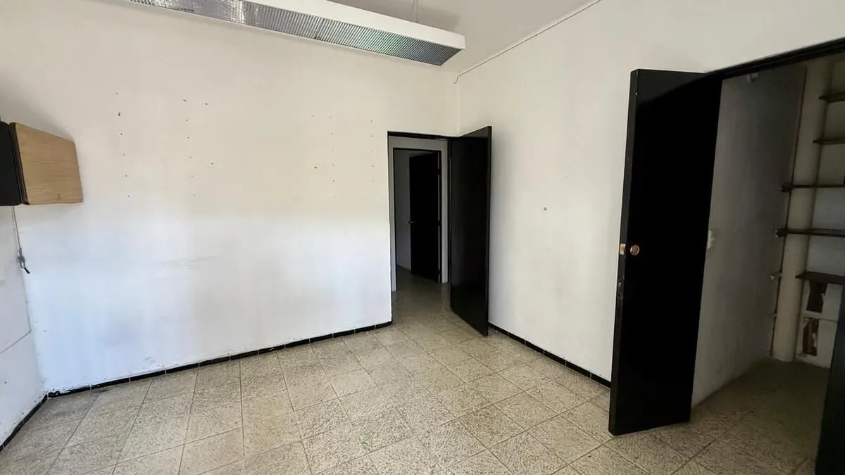 Foto 3 de Edificio para Oficinas o Deptos