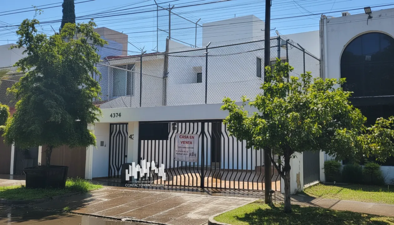 Casa con Uso de Suelo Comercial o Mixto en venta en Avenida Tepeyac, Tepeyac Casino, Zapopan