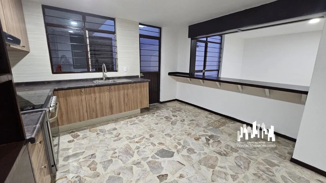 Foto 8 de Casa con Uso de Suelo Comercial o Mixto en venta en Avenida Tepeyac, Tepeyac Casino, Zapopan