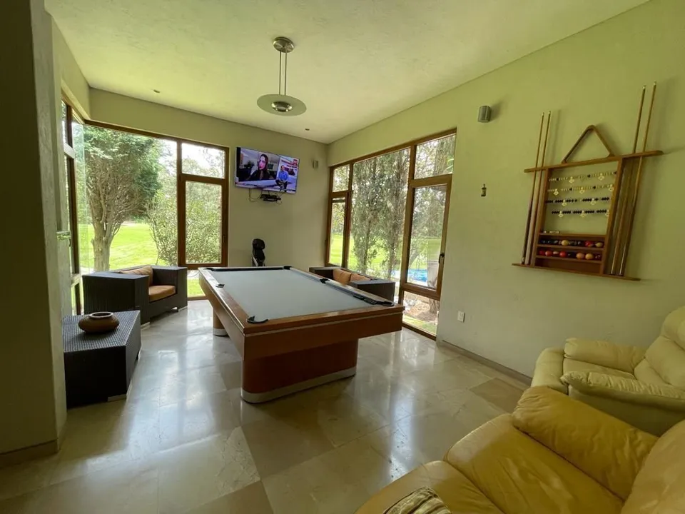 Foto 9 de HERMOSA RESIDENCIA CON VISTA AL CAMPO DE GOLF EN EL CIELO COUNTRY CLUB.
