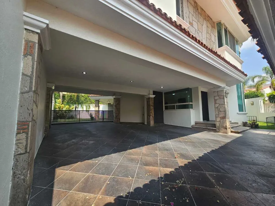 Foto 2 de Casa en Venta en Bugambilias - Remanso de las Nochebuenas 178