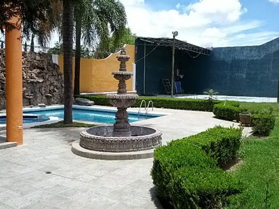 Foto 3 de Casa en venta en Vereda Del Jazmín, Los Sauces, Tlajomulco De Zúñiga