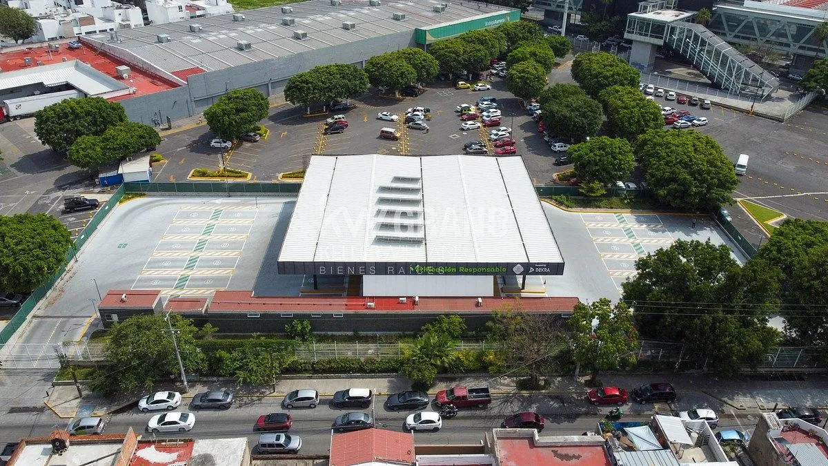 Terreno Comercial en Renta 4,208 m2 | Sam's Club Tlaquepaque