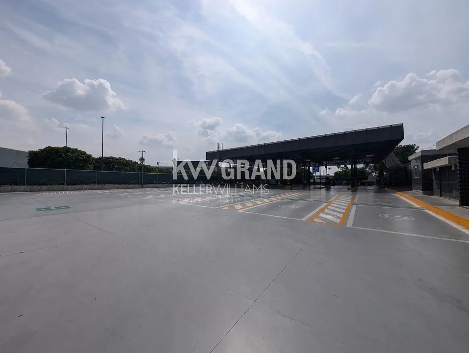 Foto 5 de Terreno Comercial en Renta 4,208 m2 | Sam's Club Tlaquepaque