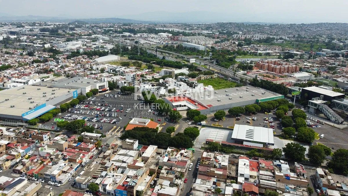 Foto 7 de Terreno Comercial en Renta 4,208 m2 | Sam's Club Tlaquepaque