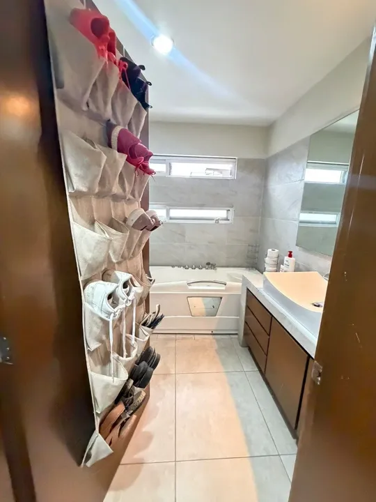 Foto 5 de Casa en VENTA, en La Cima, 4 recámaras, con roof,  dentro de coto