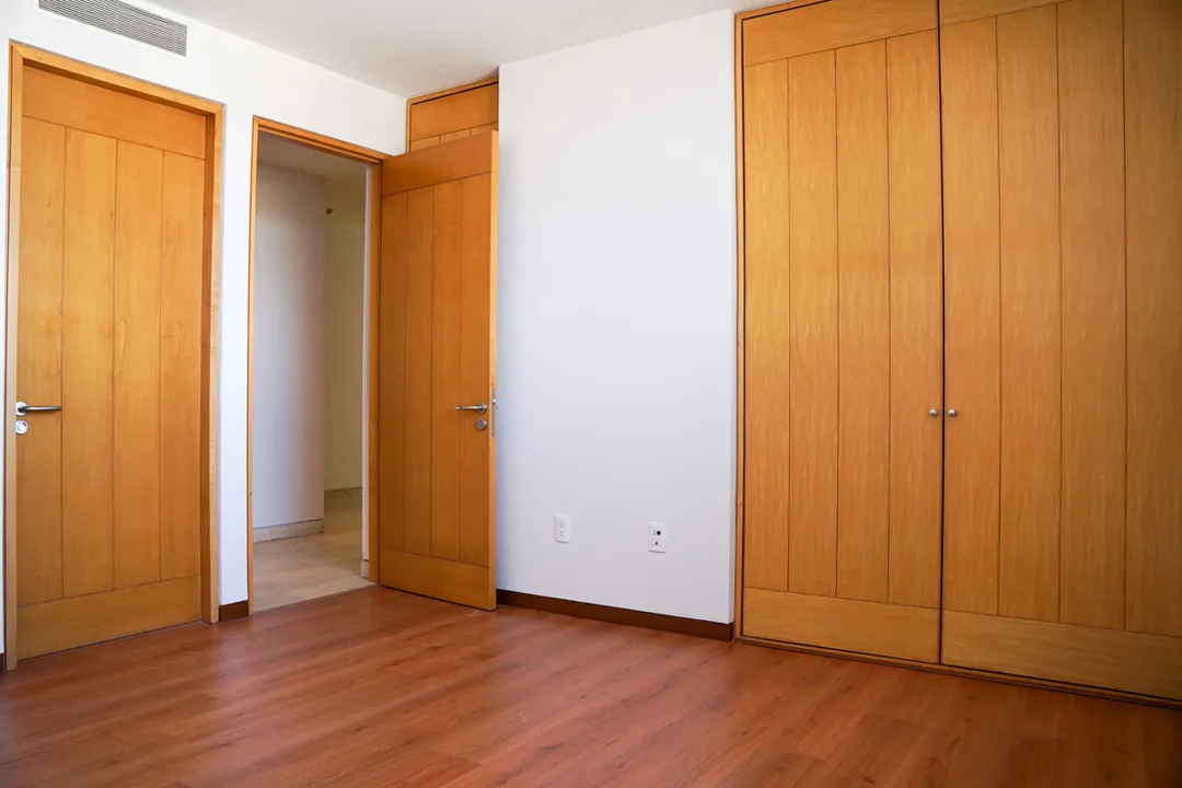 Foto 5 de DEPARTAMENTO VENTA TORRE VIDA ANDARES REMODELADO