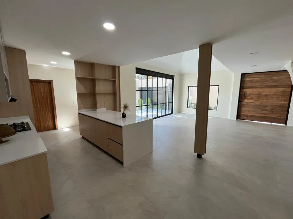 Foto 4 de Casa en venta en ., Bugambilias, Zapopan