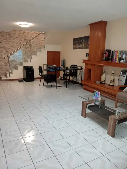 Foto 4 de Casa en Venta en Arboledas - Corona Boreal 3883