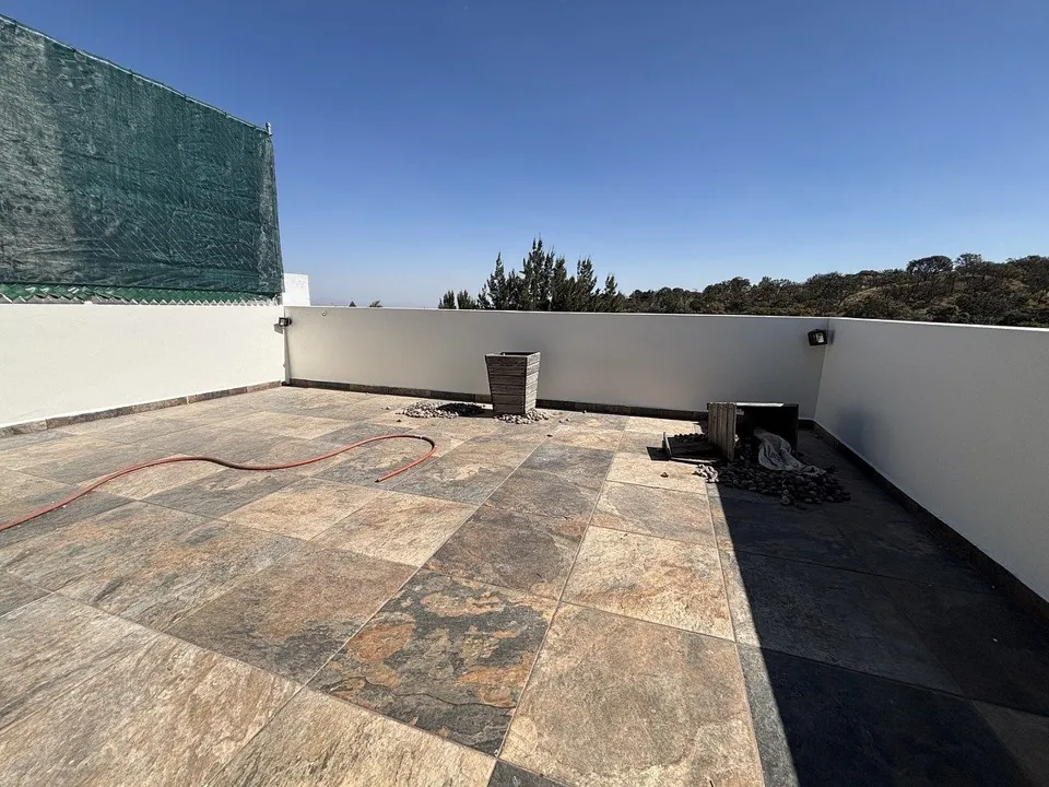 Foto 3 de CASA EN RENTA EN EL SUR FRACC. EL ORIGEN BOSQUES DE SANTA ANITA