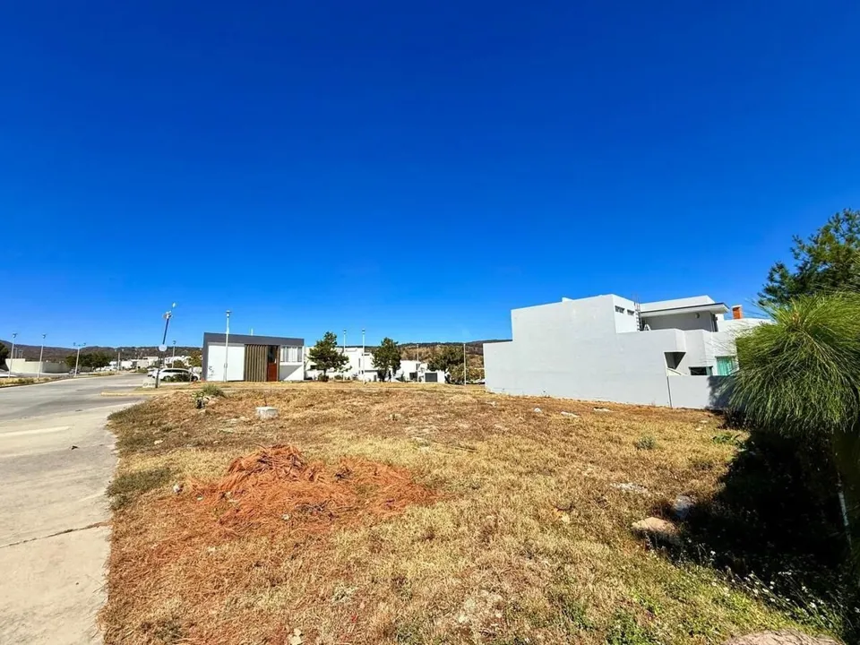 Foto 5 de Terreno  Comercial en venta en Fraccionamiento Los Robles, Zapopan