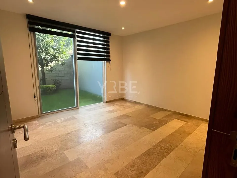 Foto 4 de Casa en venta y renta en el Bajío Habitat A