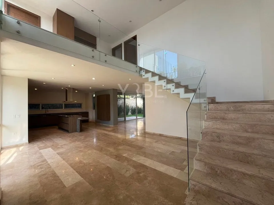 Foto 6 de Casa en venta y renta en el Bajío Habitat A