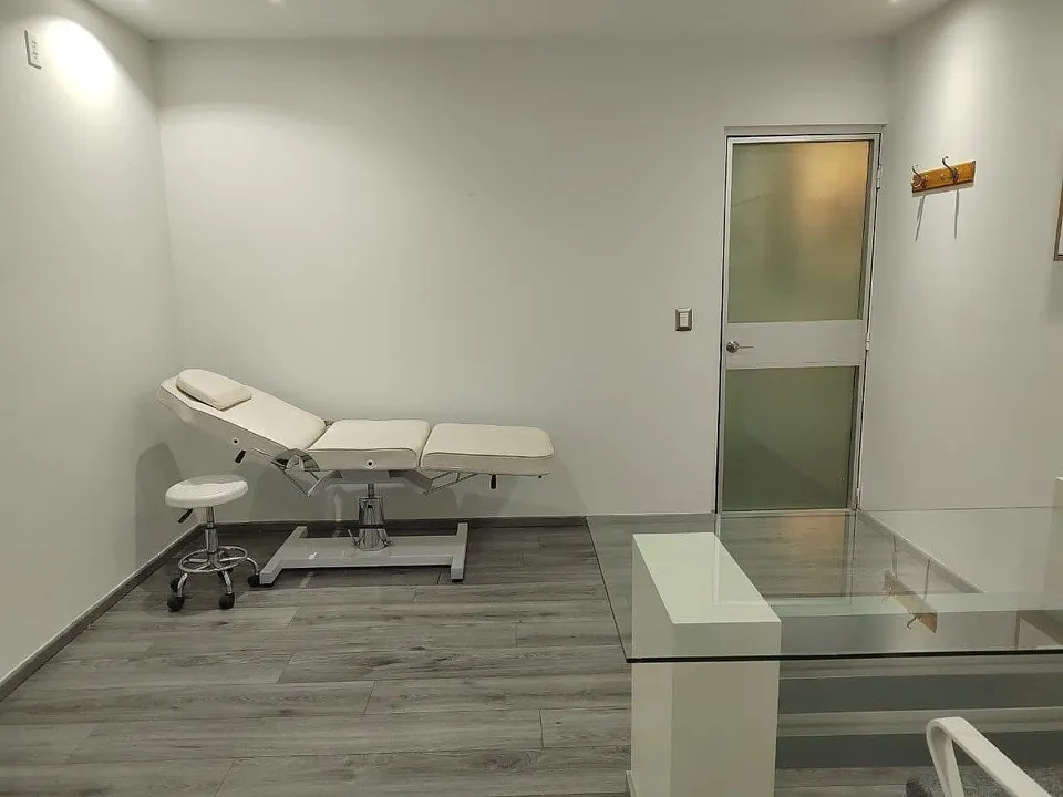 Foto 7 de Consultorio Médico Amueblado en Renta en Puerta de Hierro, Zapopan