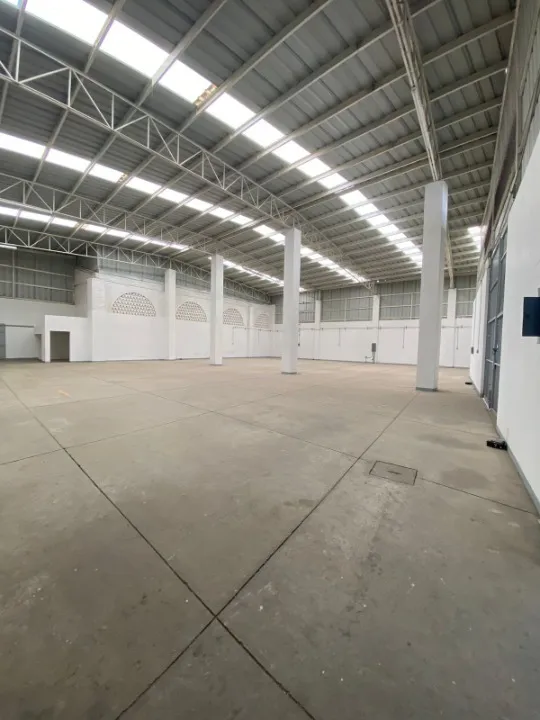 Bodega Comercial en renta en Calle Josefa Ortiz de Domínguez, Santa Ana Tepetitlán, Zapopan