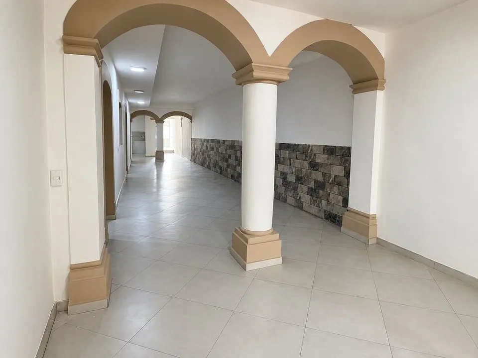 Foto 3 de Casa con Local Comercial en Venta en Centro de Ciudad Guzmán | Av. Reforma