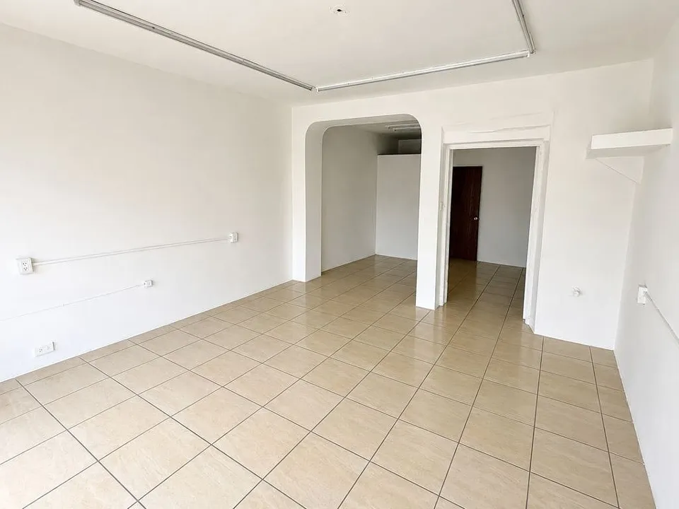 Foto 4 de Casa con Local Comercial en Venta en Centro de Ciudad Guzmán | Av. Reforma