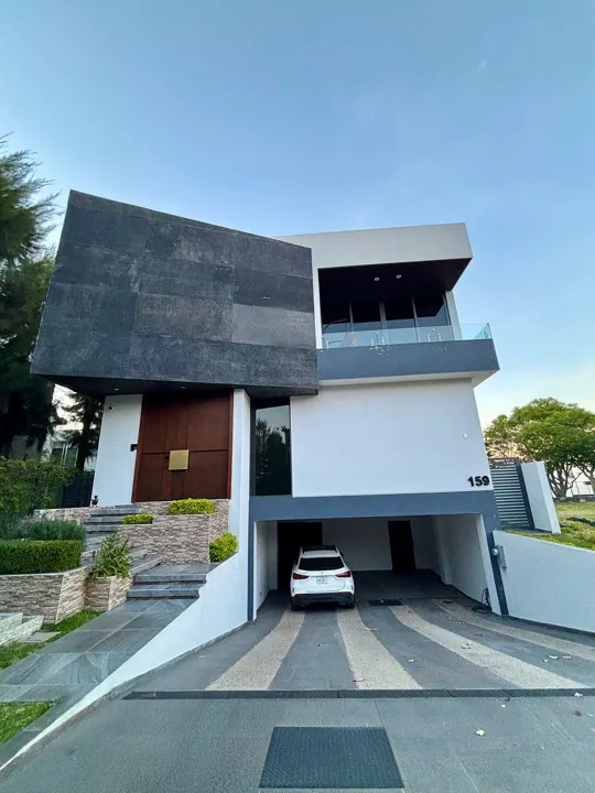 Hermosa Residencia Venta en AraucaII