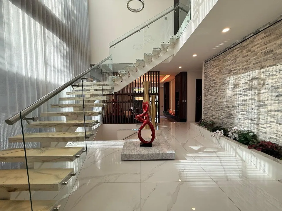 Foto 3 de Hermosa Residencia Venta en AraucaII