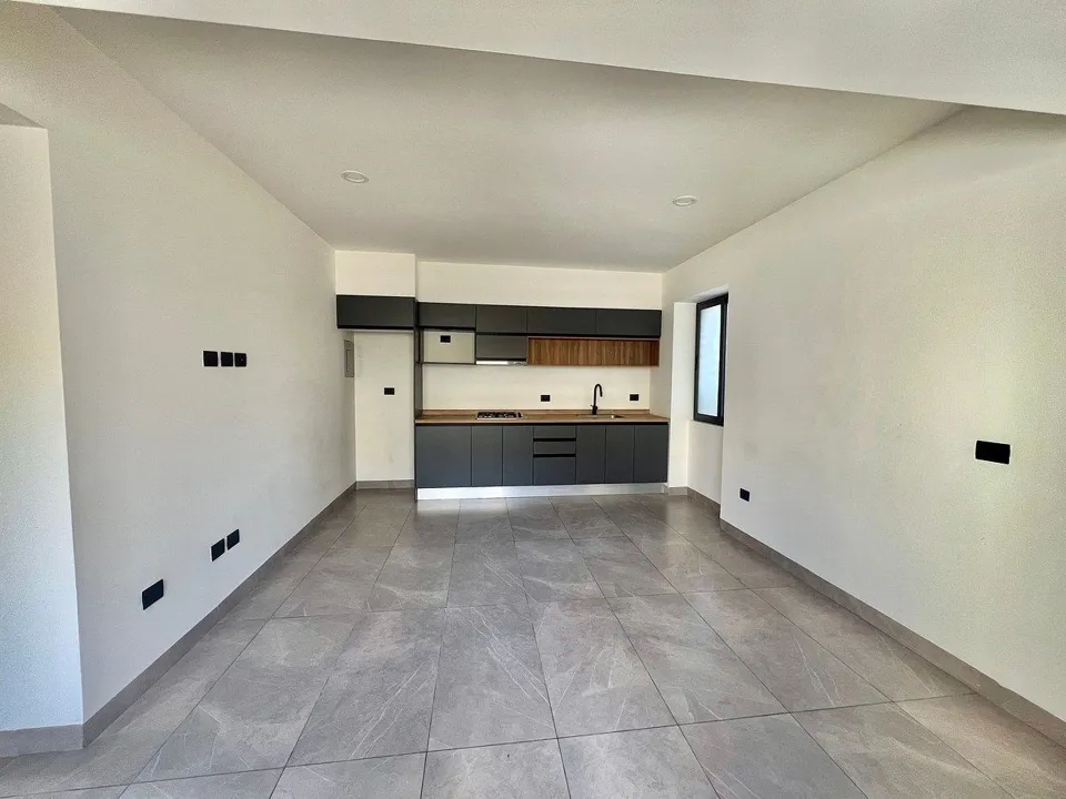 En Renta Departamento Condominio Intervalo Av aviacion TEC dMonterrey Zona Real