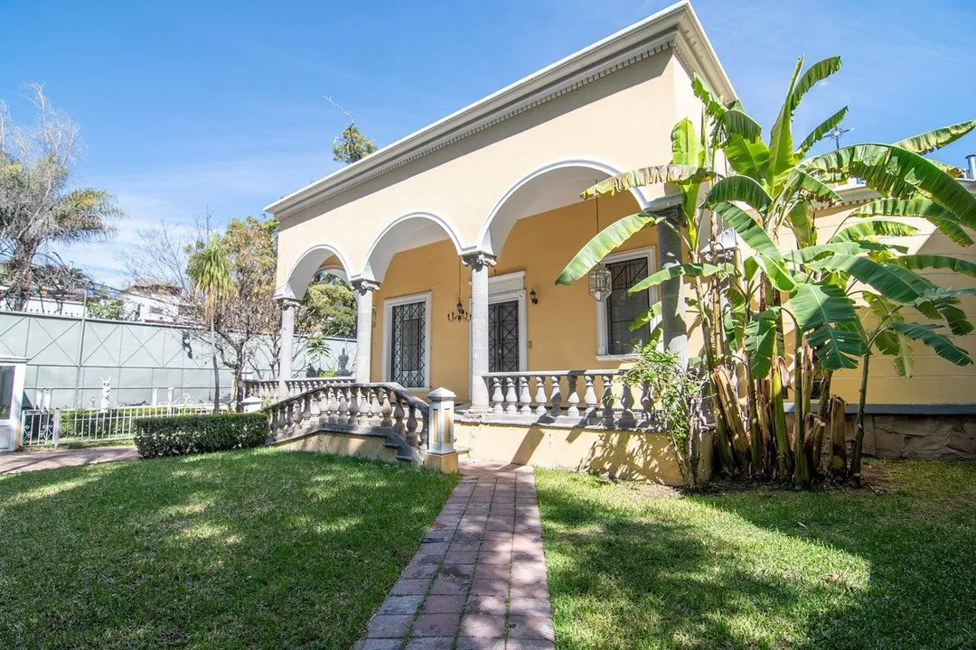 Casa en Renta en esquina en la Colonia Americana, Guadalajara
