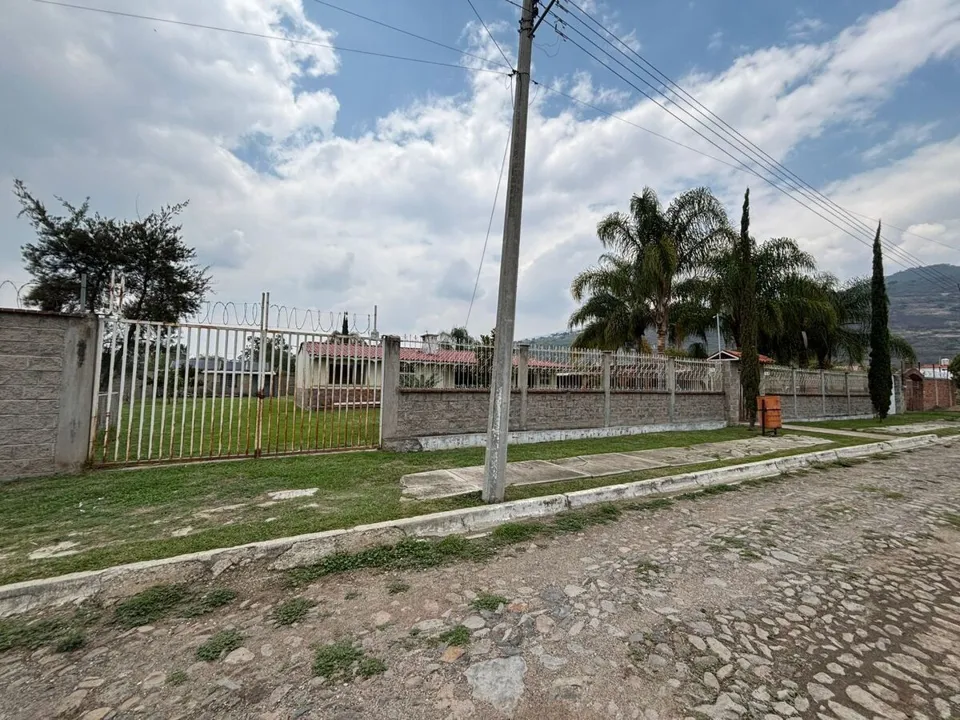 Foto 4 de HERMOSA TERRAZA A UN COSTADO DEL LAGO DE CAJITITLÁN