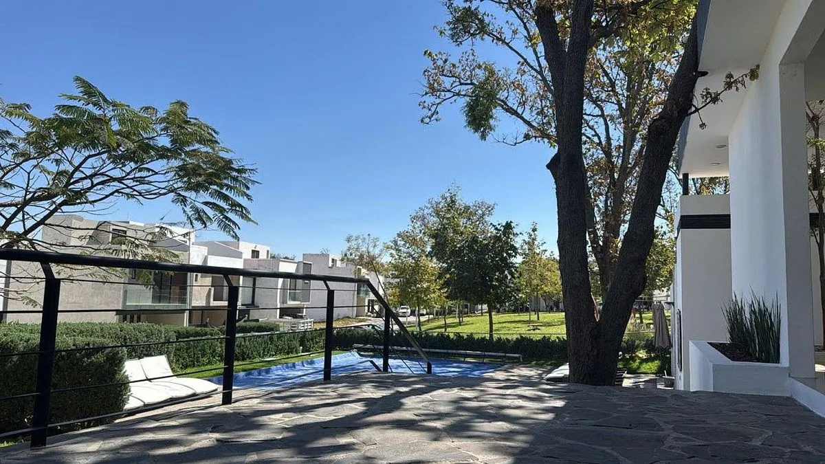 Foto 2 de Terreno en Venta en Valle Imperial Zapopan | Coto Acacia 190.8 m²