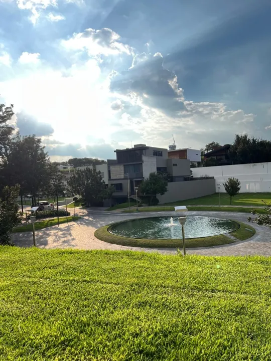 TERRENO EN VENTA  ALCAZAR PONIENTE ZONA ANDARES
